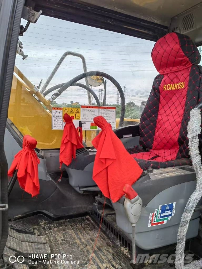 Komatsu PC130 Paletli ekskavatörler