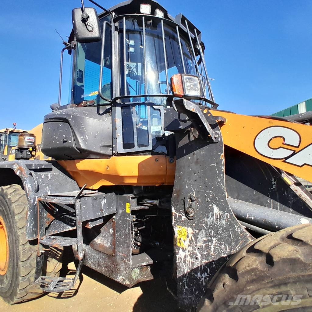 CASE 721 g xr لوادر بعجل