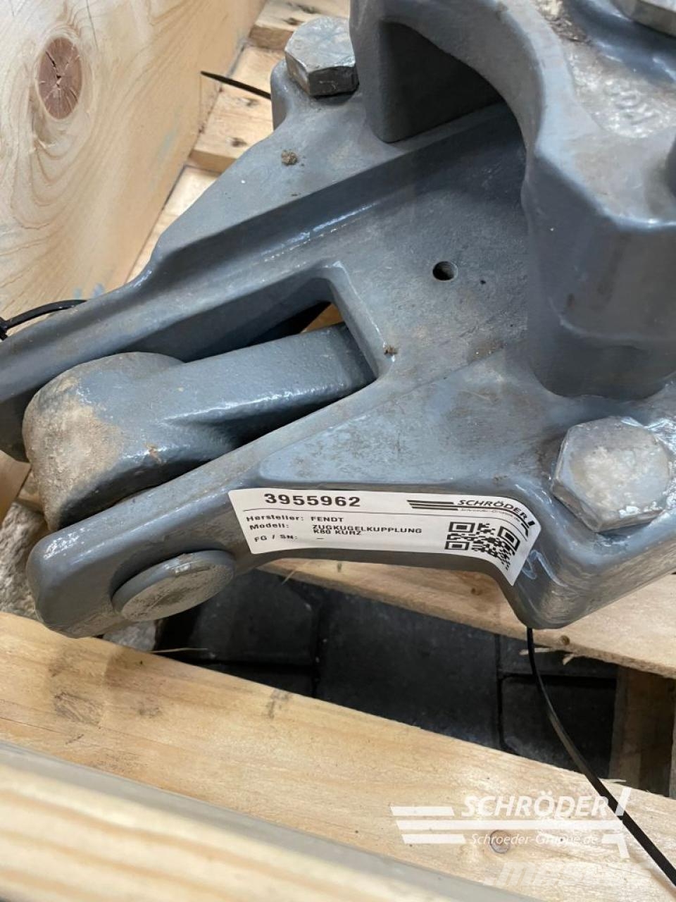 Fendt ZUGKUGELKUPPLUNG K80 FESTANBAU 기타 트랙터 부속품