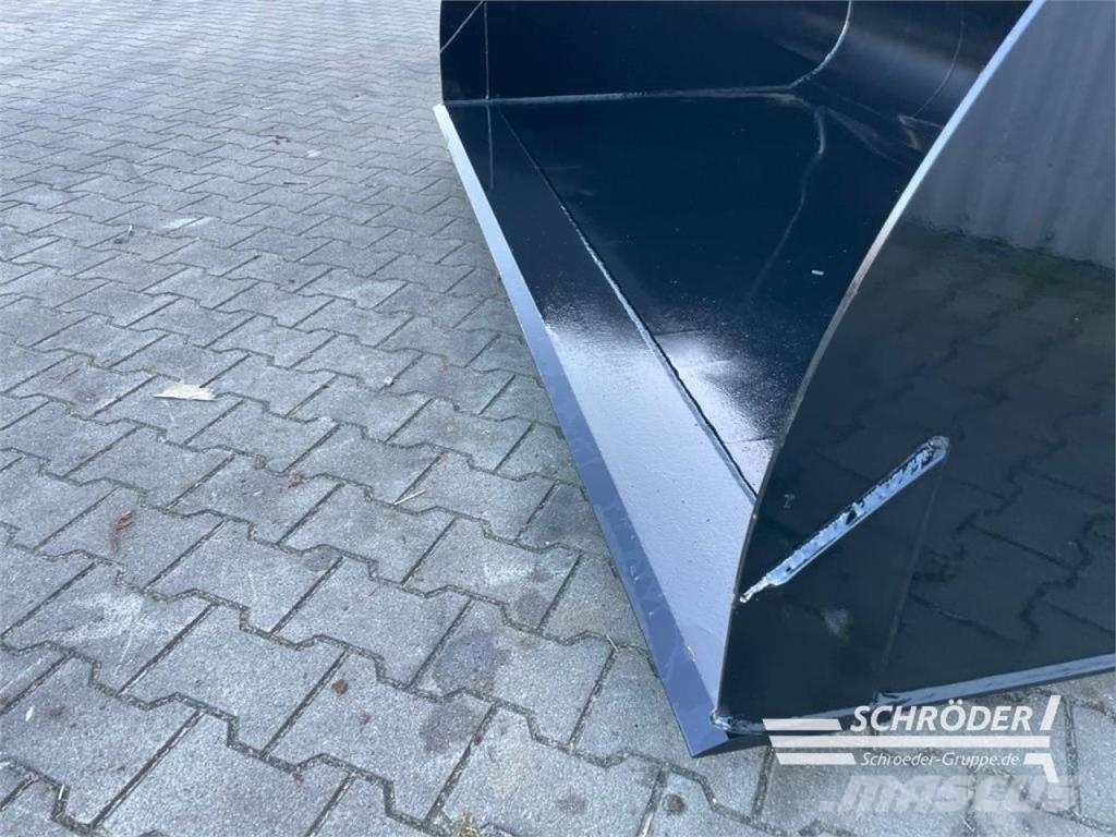 Bressel GROßVOLUMENSCHAUFEL 2,40 M MERLO ZM2 Dakšas