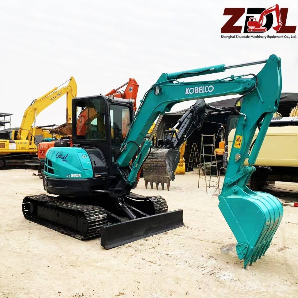 Kobelco SK 55 SR 小型挖掘机