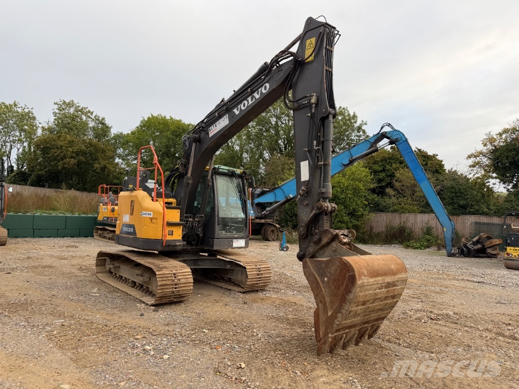 Volvo EC 145 Raupenbagger