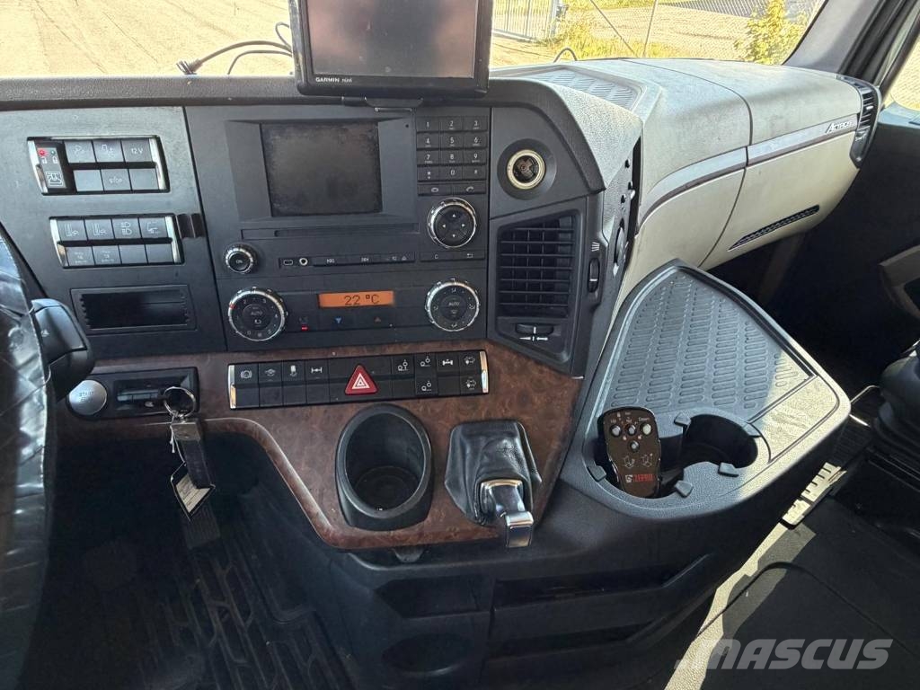Mercedes-Benz ACTROS 2545 Serie 4961 Furgons