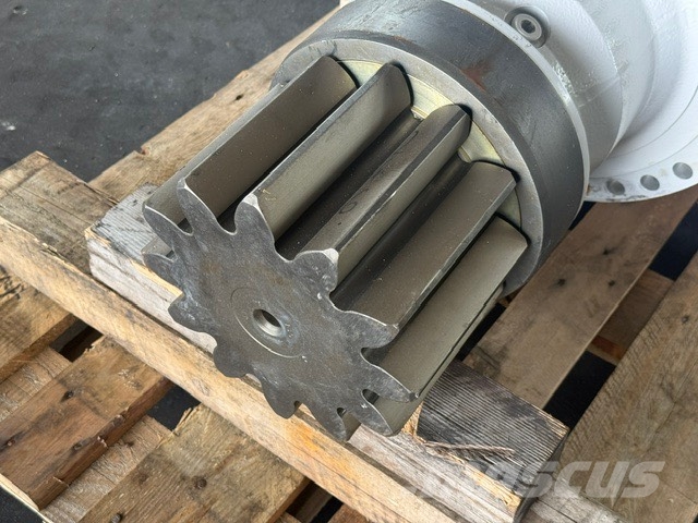 ZOELLER ZOELLER Swing Gear to suit Liebherr/Enercon Запчасти для кранов