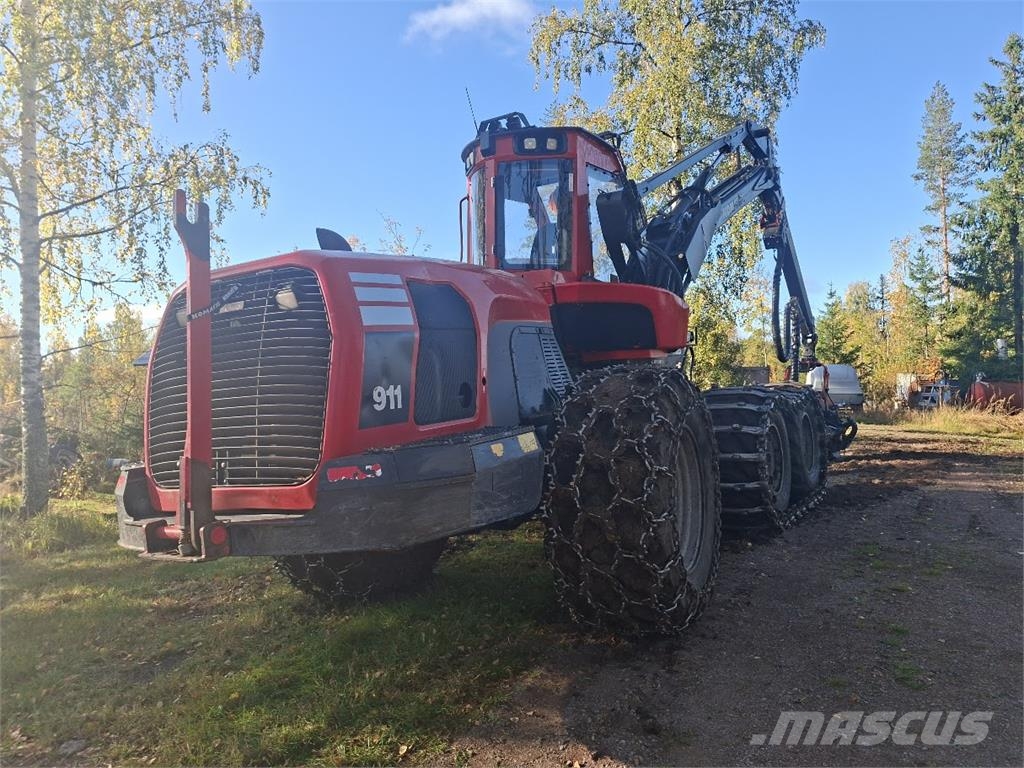 Komatsu XH911-6 Харвестери