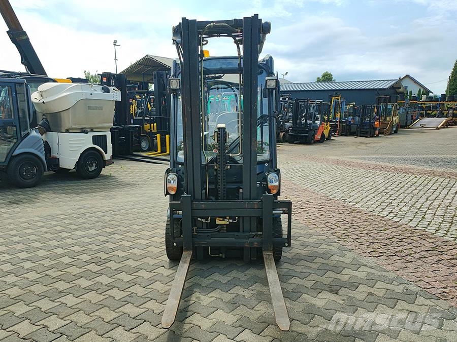 Linde E16C-01 Akumulátorové vozíky
