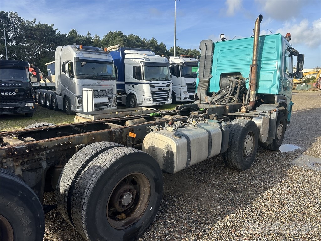 Volvo FM 460 8x2*6 //CHASSI// 商用底盤車