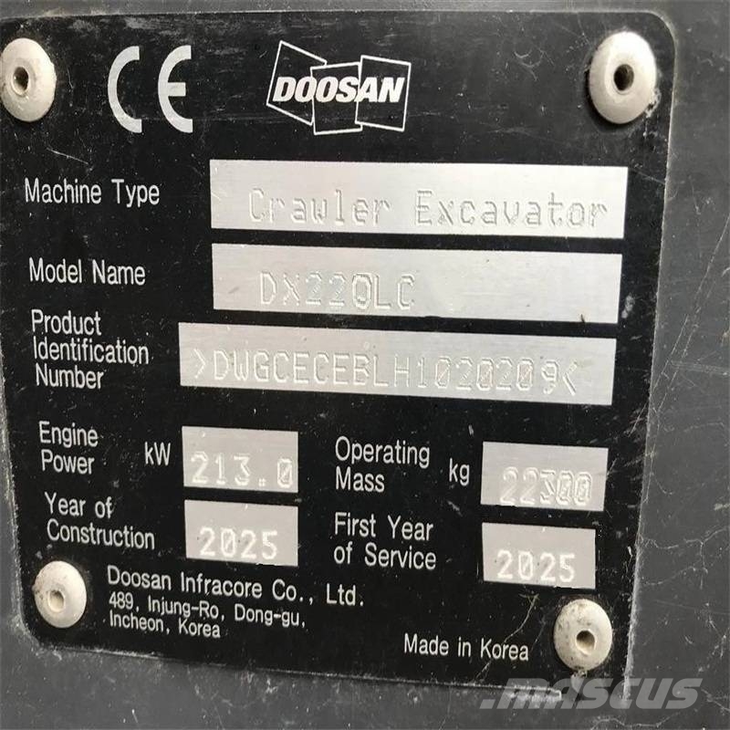 Doosan DX 225 LCA Гусеничні екскаватори