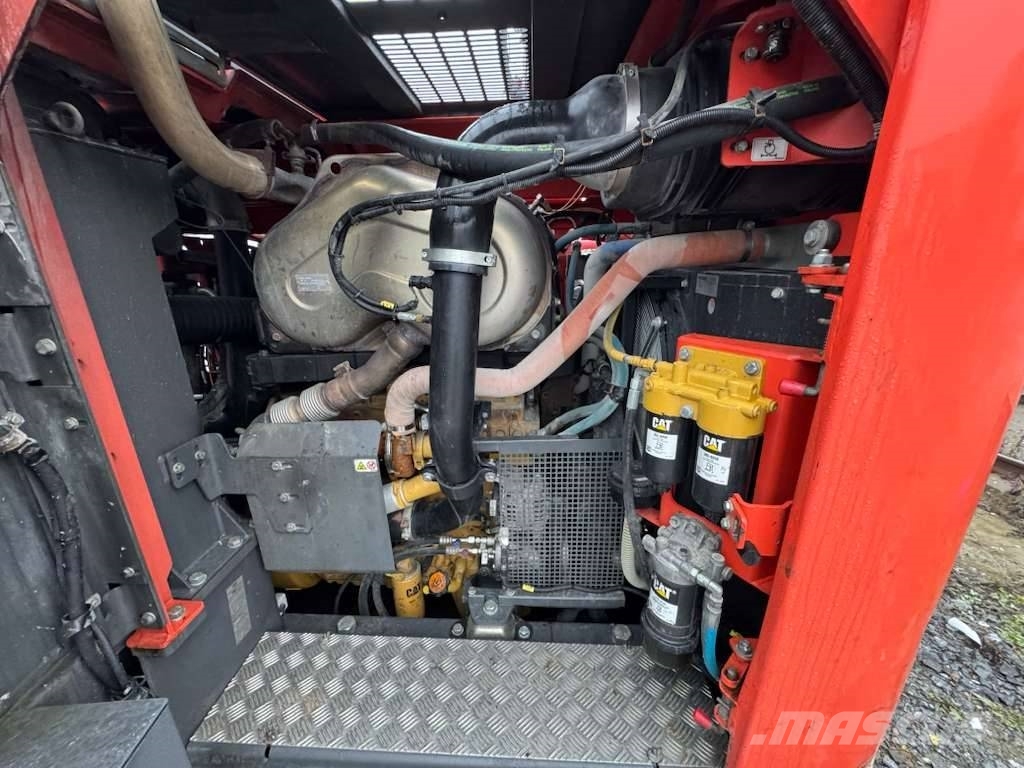 Sandvik DX800 Avolouhintaporauslaitteet