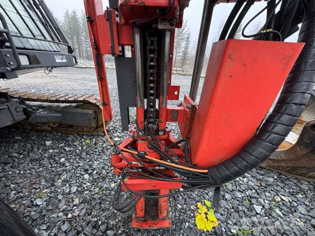 Sandvik DX800 Avolouhintaporauslaitteet