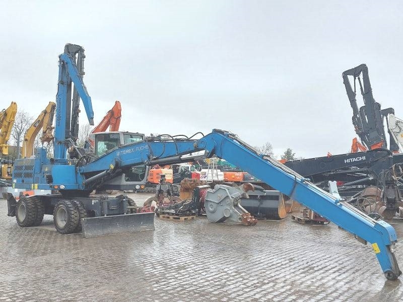 Fuchs MHL 820 D Elektro Waste / industry handlers