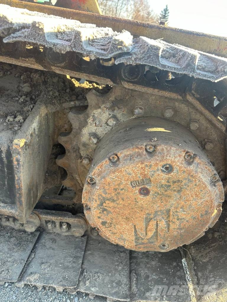 Aichi Podnośnik Koszowy Gąsienicowy AICHI SR182 Auto hoogwerkers