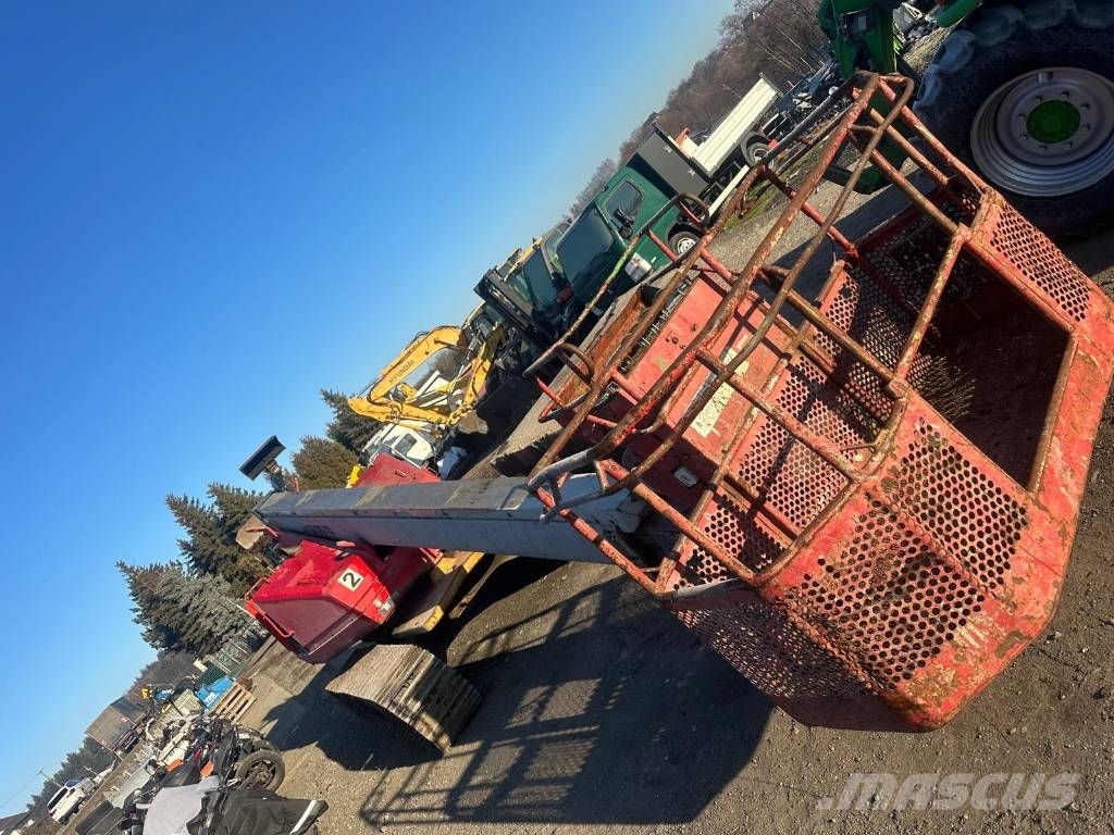 Aichi Podnośnik Koszowy Gąsienicowy AICHI SR182 Auto hoogwerkers