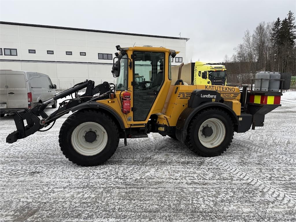 Lundberg 5240 Chargeuse sur pneus