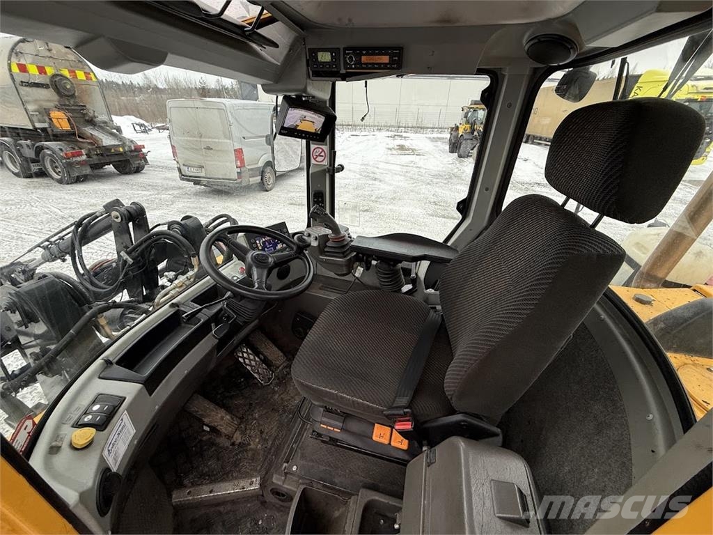 Lundberg 5240 Chargeuse sur pneus