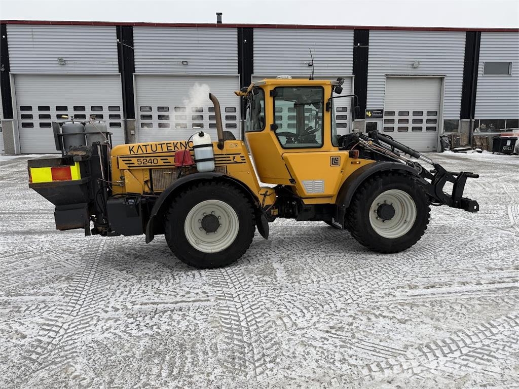 Lundberg 5240 Chargeuse sur pneus