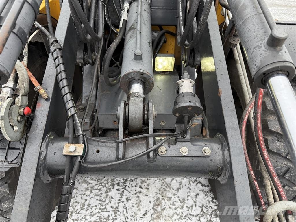 Lundberg 5240 Chargeuse sur pneus