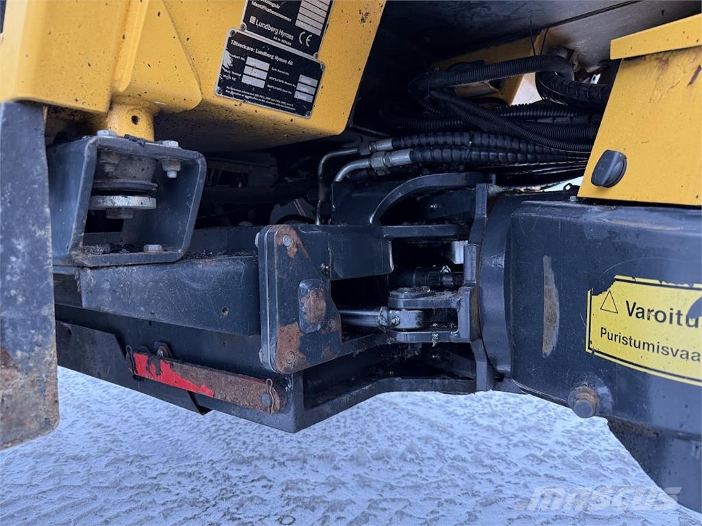 Lundberg 5240 Chargeuse sur pneus