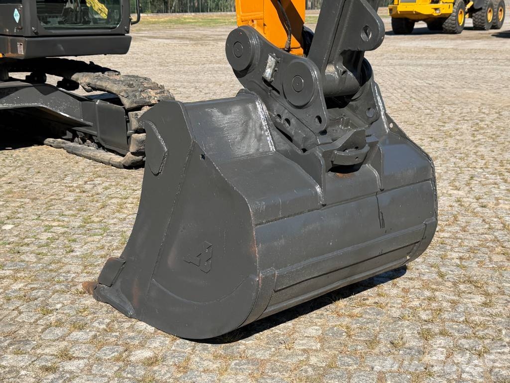 CASE CX 130 C Escavadoras de rastos