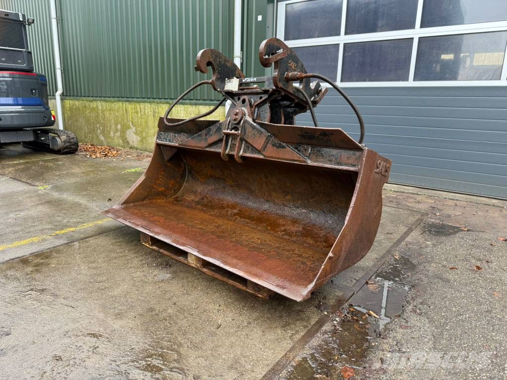  4 Different tiltbucket / kantelbak / Schwenklöffel Schaufeln