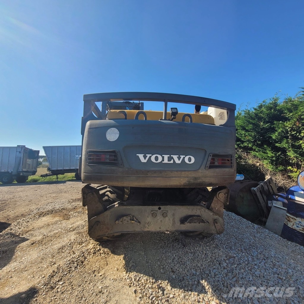 Volvo EW 180 Колёсные экскаваторы