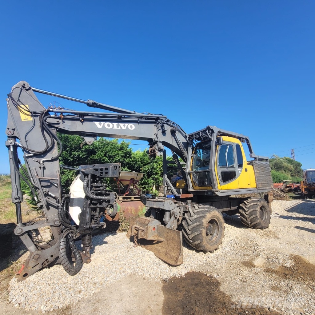Volvo EW 180 Колёсные экскаваторы