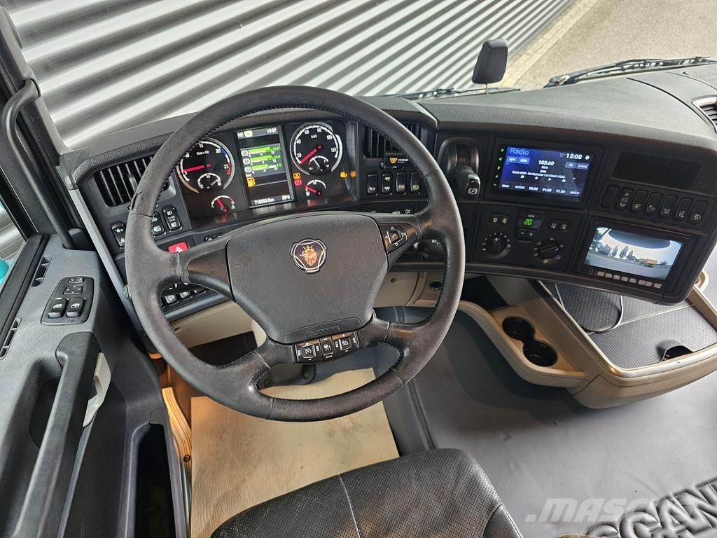 Scania R450 8x2 / HMF 60TM / CRANE / KRAN Nosturiautot