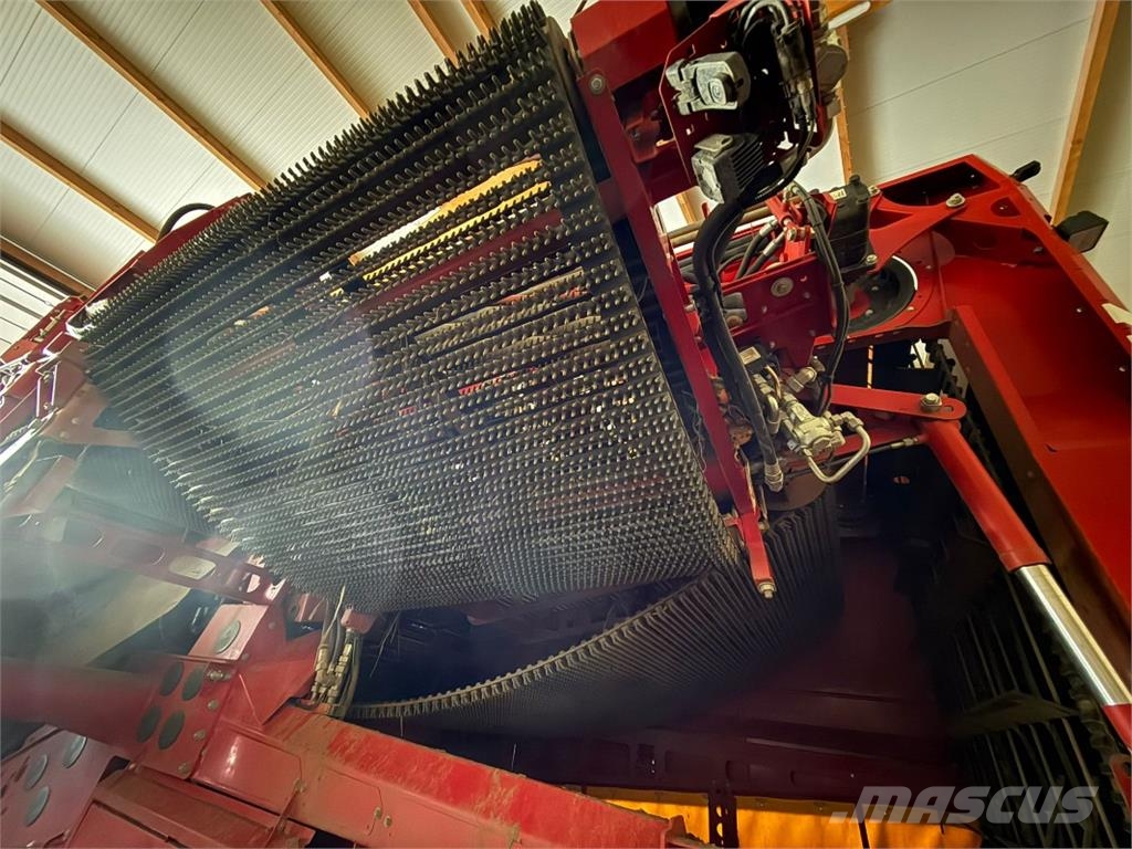 Grimme Evo 280 Bulb harvesters
