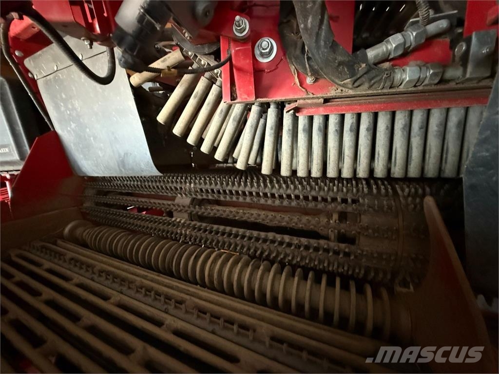 Grimme Evo 280 Bulb harvesters