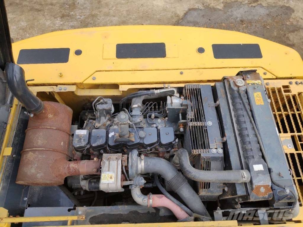 Komatsu PC 300-7 Εκσκαφείς με ερπύστριες