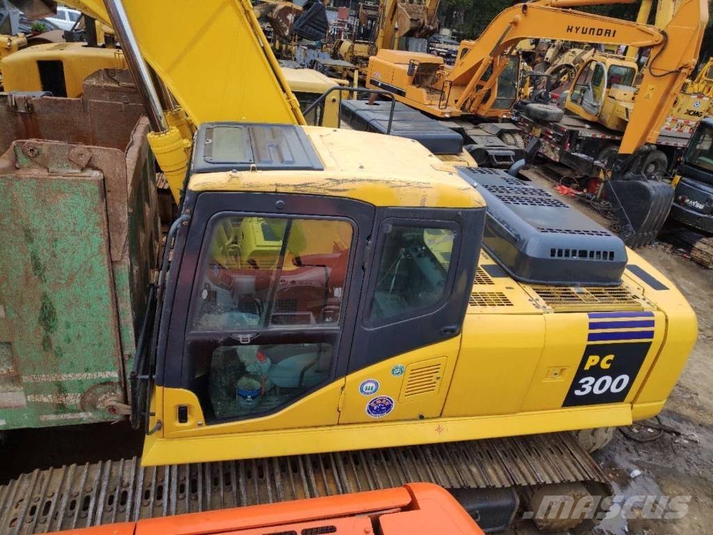 Komatsu PC 300-7 Εκσκαφείς με ερπύστριες