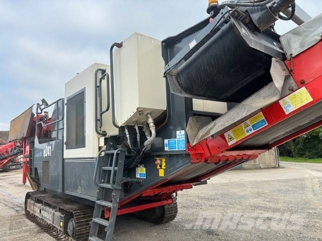 Sandvik QJ 241 Mobilne drobilice
