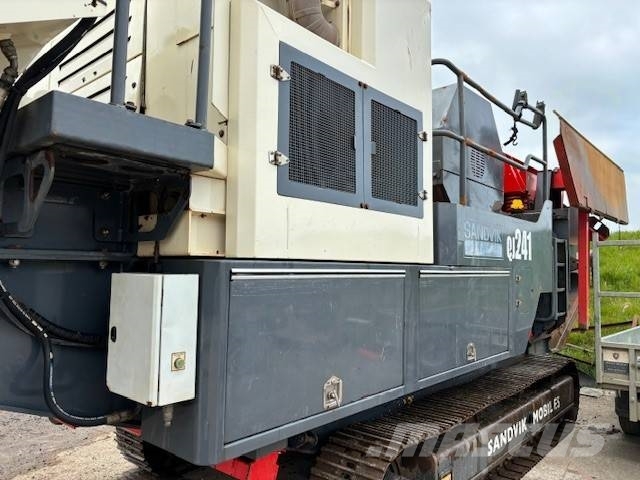 Sandvik QJ 241 Mobilne drobilice