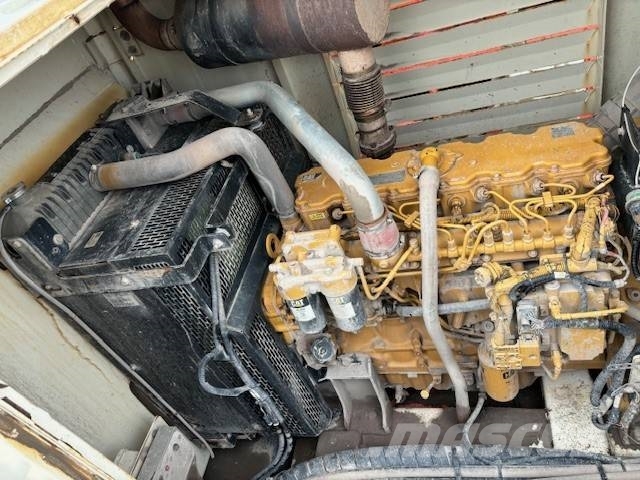Sandvik QJ 241 Mobilne drobilice