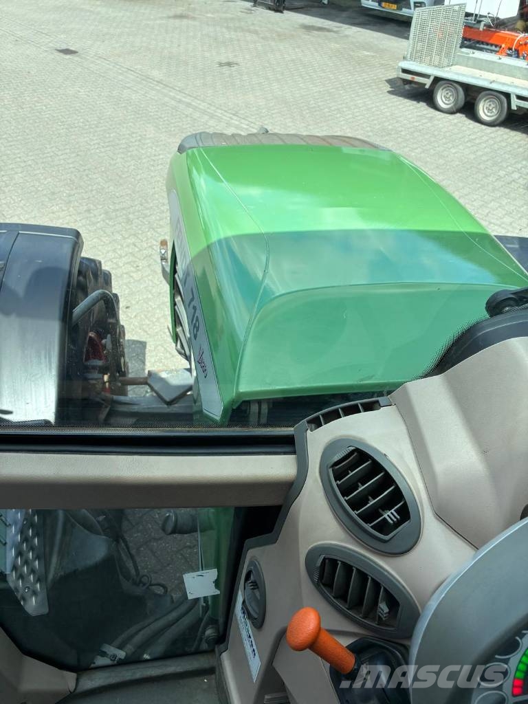 Fendt 718 Vario SCR tractor Traktörler