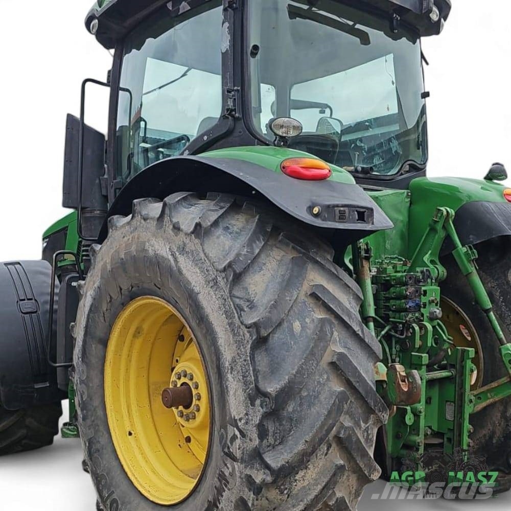John Deere 7215R Parts Traktorid