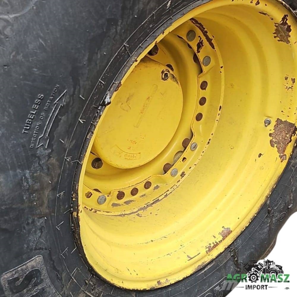 John Deere 7215R Parts Traktorid