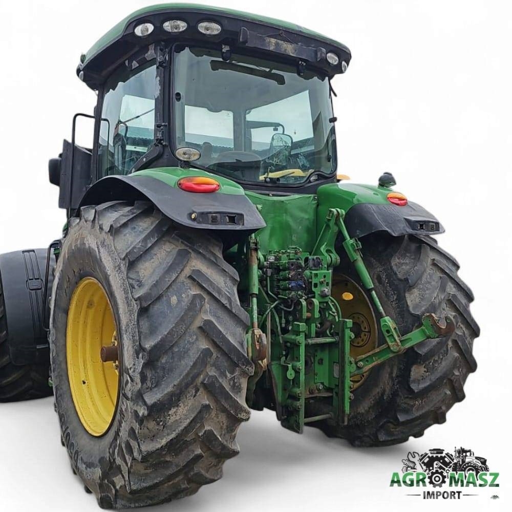 John Deere 7215R Parts Traktorid