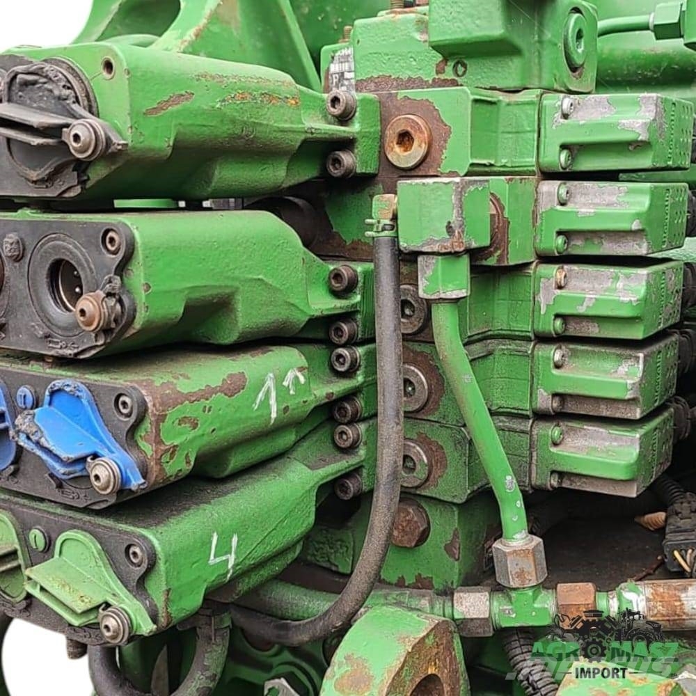 John Deere 7215R Parts Traktorid