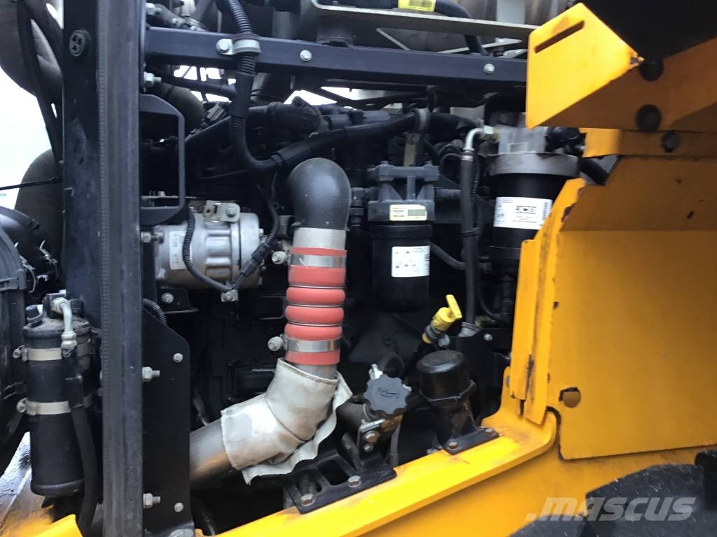 JCB 437 WHT T4F Chargeuse sur pneus