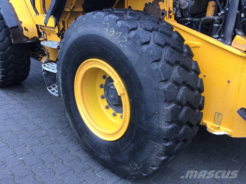 JCB 437 WHT T4F Chargeuse sur pneus