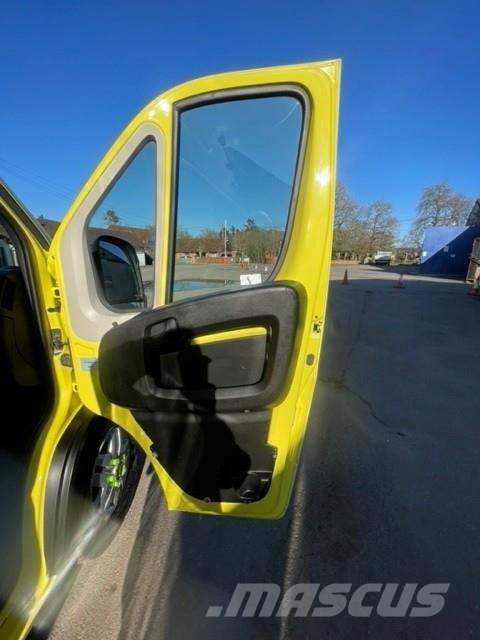 Fiat Ducato A&E Fiat Ducato A&E Box Body with Stryker P Ασθενοφόρα