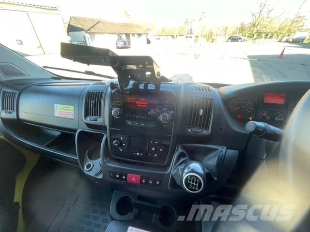 Fiat Ducato A&E Fiat Ducato A&E Box Body with Stryker P Ασθενοφόρα