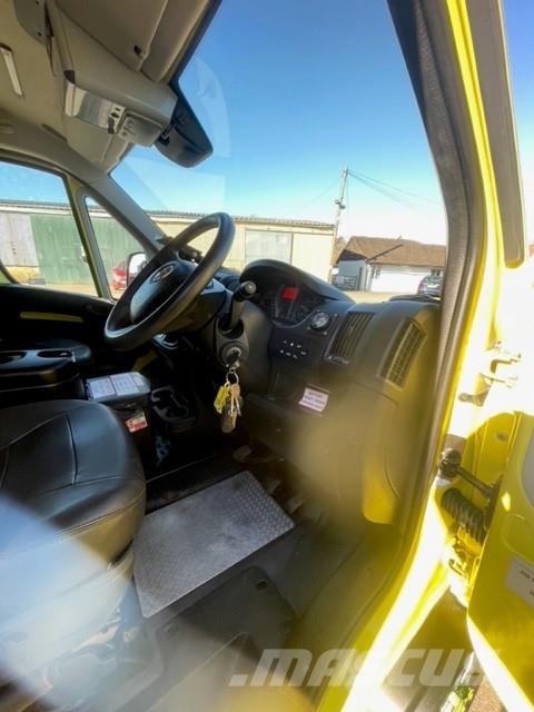 Fiat Ducato A&E Fiat Ducato A&E Box Body with Stryker P Ασθενοφόρα