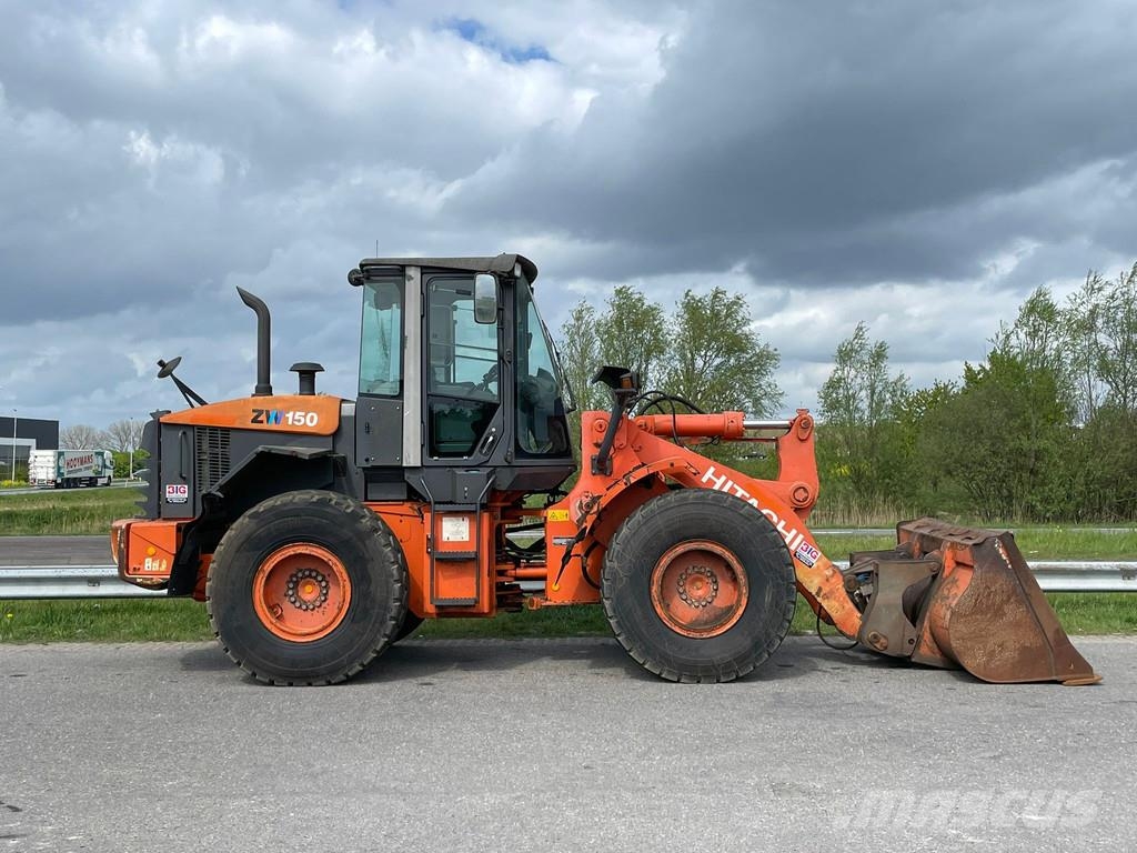 Hitachi ZW150 Utovarivači na kotačima