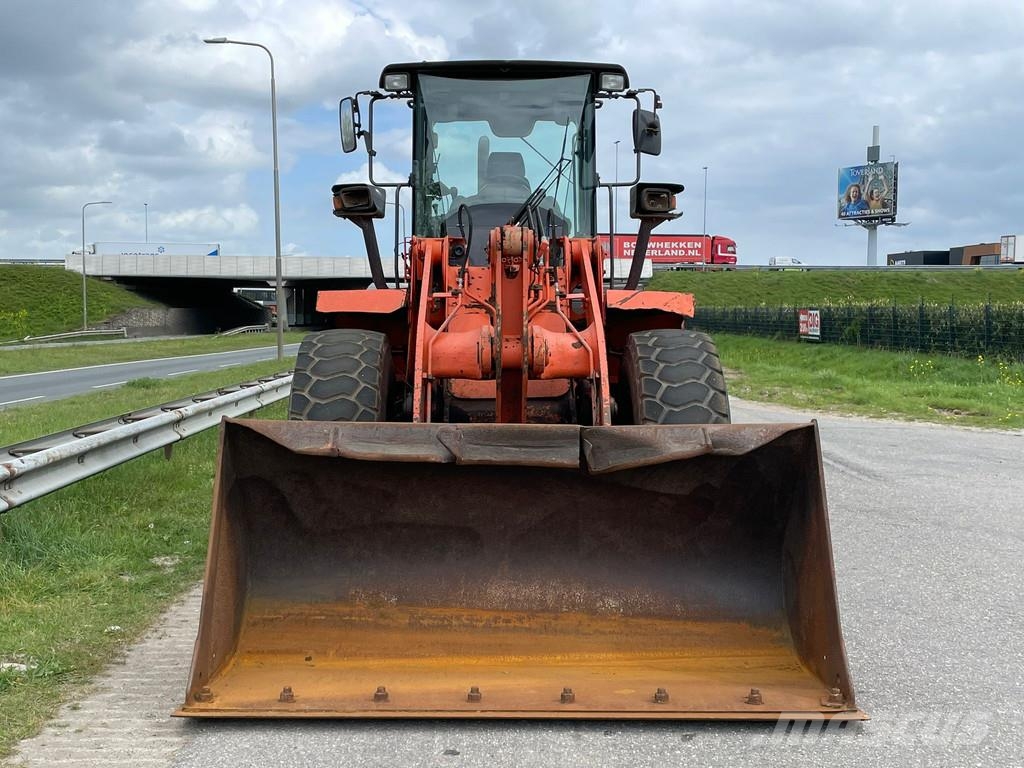 Hitachi ZW150 Utovarivači na kotačima