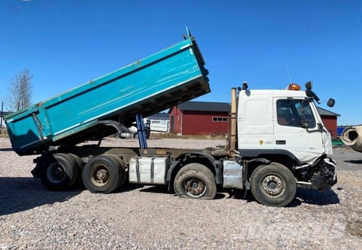 Volvo FMX 460 Savivarčių priekabų vilkikai