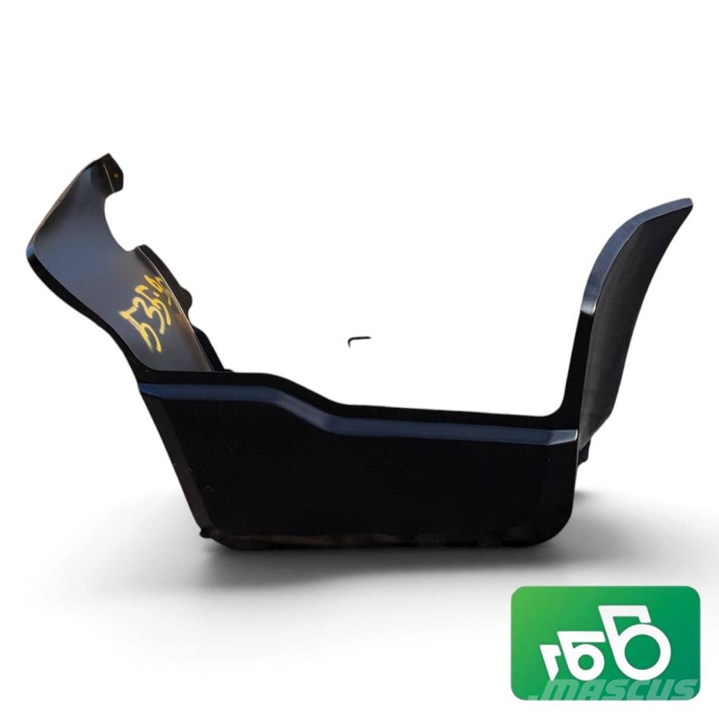 JCB 535-95 Engine Cover / Housing / Shield Chassis og understell