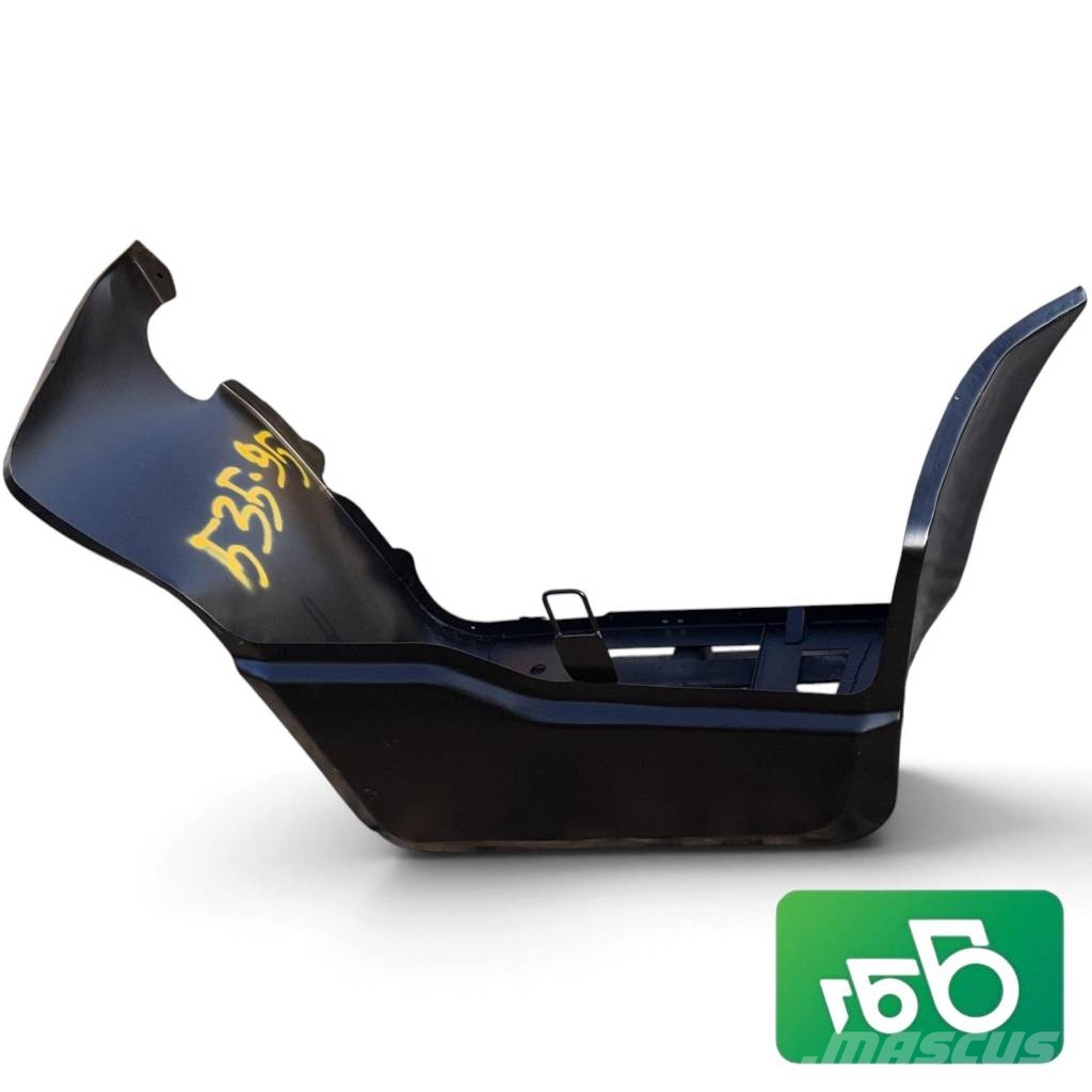 JCB 535-95 Engine Cover / Housing / Shield Chassis og understell