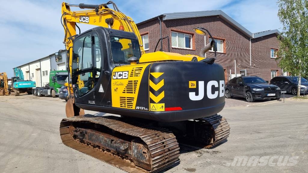 JCB JS 131 LC 履带挖掘机